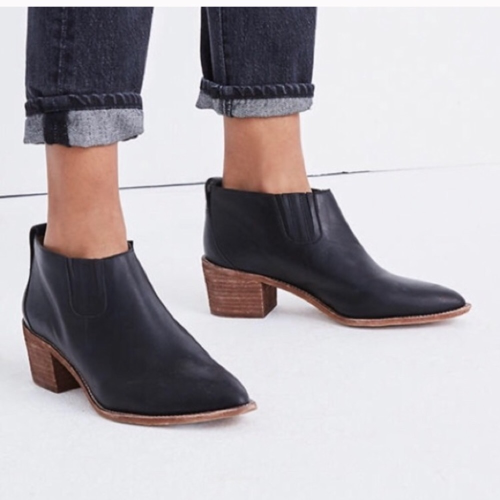 Madewell ankle booties black leather- 7.5 size